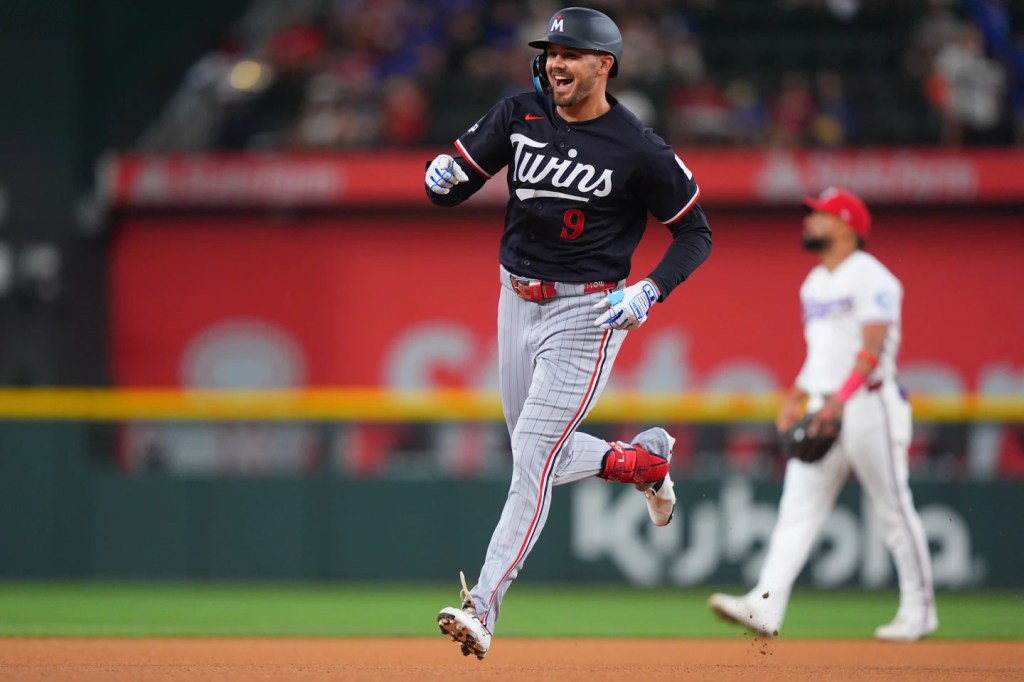 Twins rout Rangers 12-2 behind season-best 17 hits