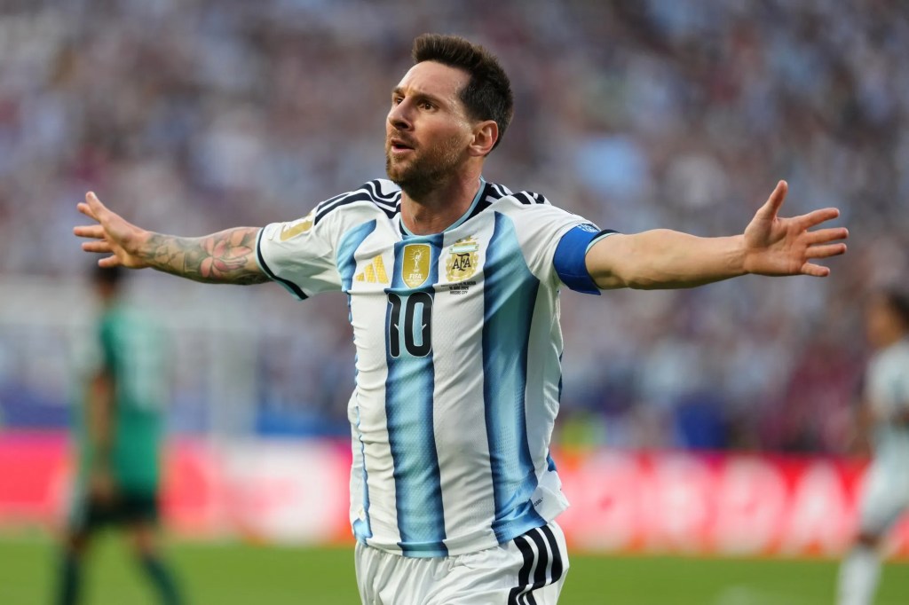 Lionel Messi ties men’s World Cup goals record with a hat trick as Argentina tops&nbsp;Algeria
